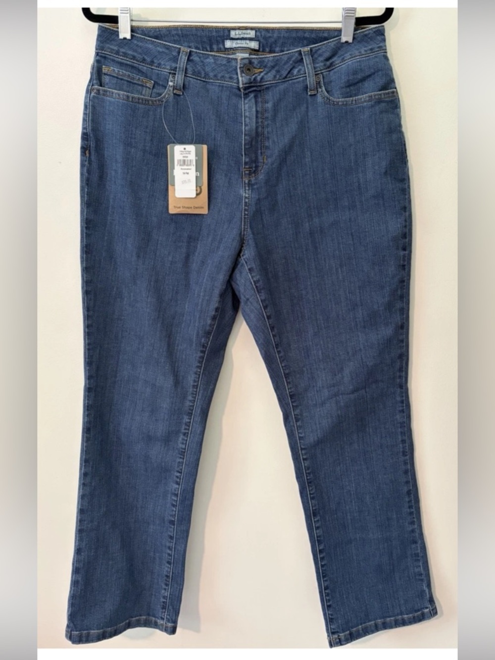 L.L. Bean True Shape High Rise Straight Leg Denim Jeans Stonewashed Size 14 Pet